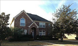 1st image of 910 Creekbend Dr