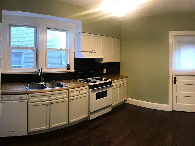 3217 Price Ave #1 — Photo 7