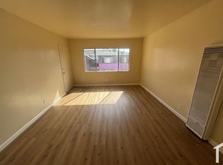 7118 West Blvd, Los Angeles, CA 90043