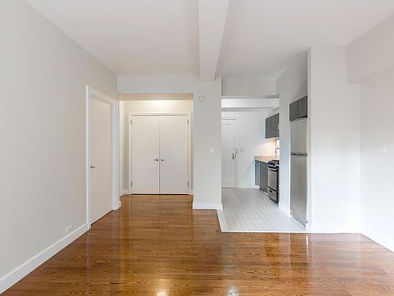 2nd image of 400 E 57th St APT 10R