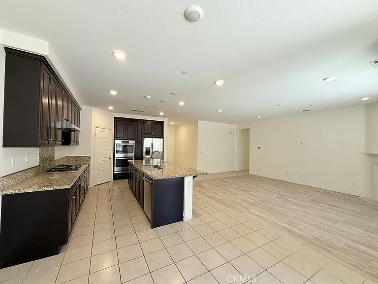 13166 Oatman Dr — Photo 3
