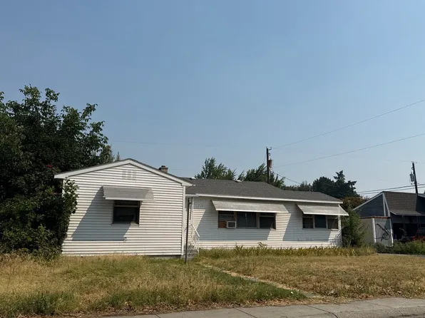 1232 Gowen Ave, Richland, WA 99352