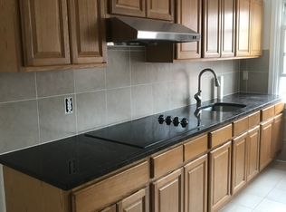 6528 Horrocks St, Philadelphia, PA 19149