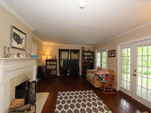 2nd image of 462 Clough Pike