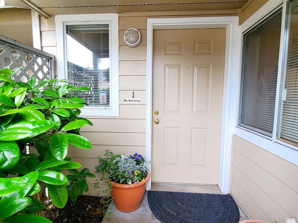 1st image of 1405 S 308th Ln #1