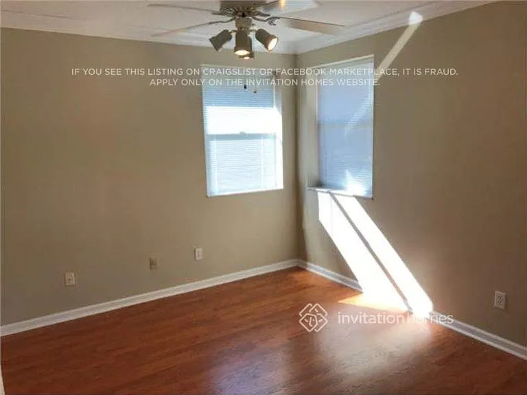 611 SW 178th Way — Photo 4