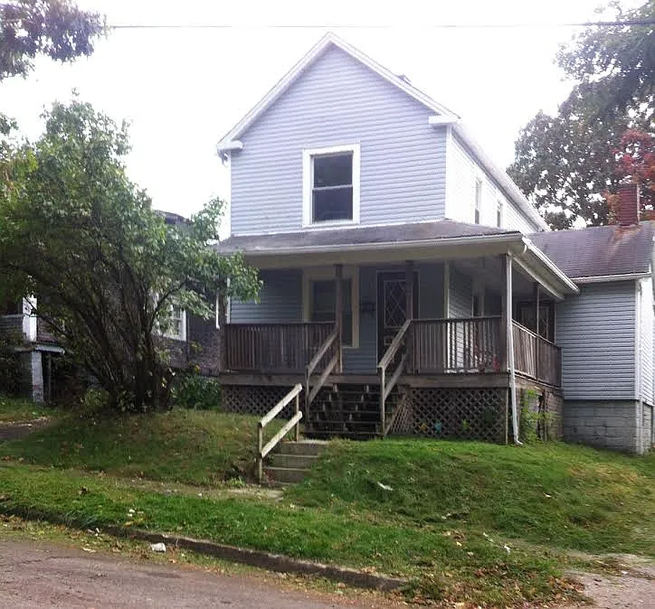201 Bright Ave photo 1