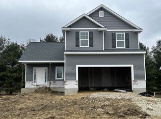 5248 Autumn Kirsten Dr, Fowlerville, MI 48836