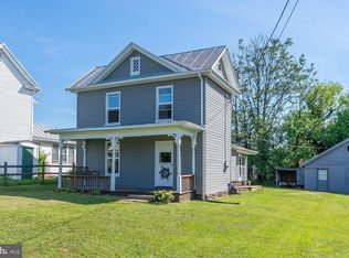 33 N Marye Ln, Luray, VA 22835