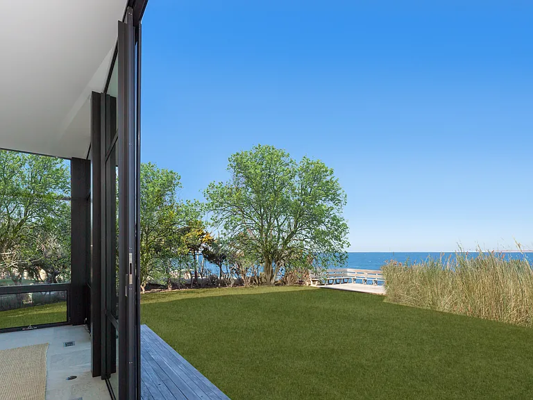 247 Kings Point Rd — Photo 22