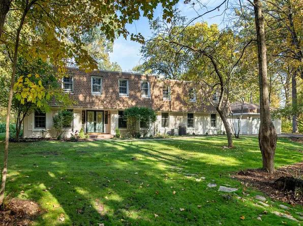 15420 W Little Saint Marys Rd, Mettawa, IL 60048