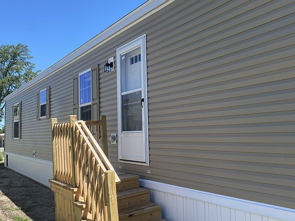 2nd image of 333 E Lakewood Blvd #58
