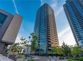 9 Valhalla Inn Rd #809, Toronto, ON M9B 0B2