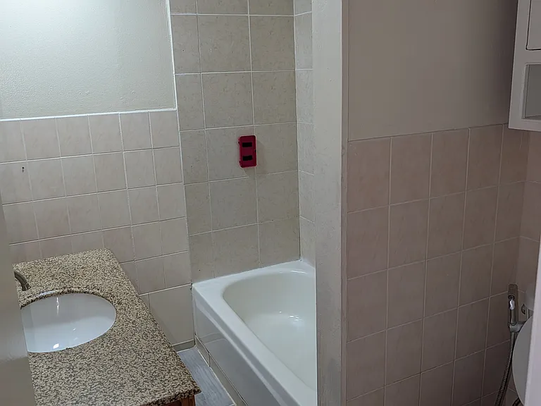 204 Catalina Ave — Photo 6