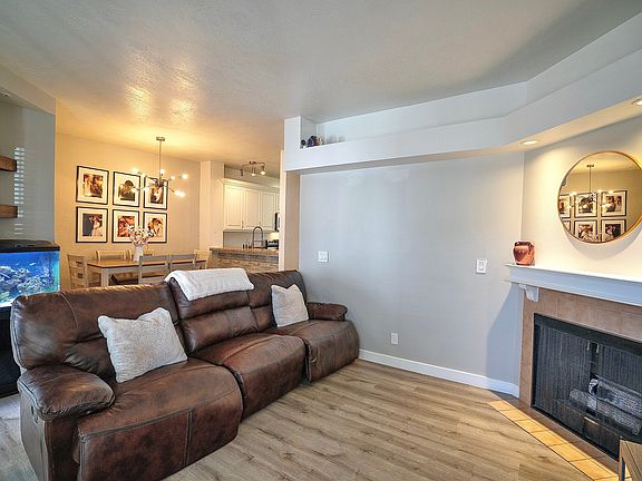 4th image of 5338 S Beacon Hill Cir W #181