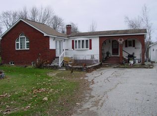 348-350 Lakeview Rd, Bangor, ME 04401