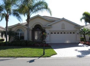 4790 Cerromar Dr, Naples, FL 34112