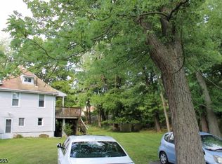 6 Lake St, Hillsdale, NJ 07642