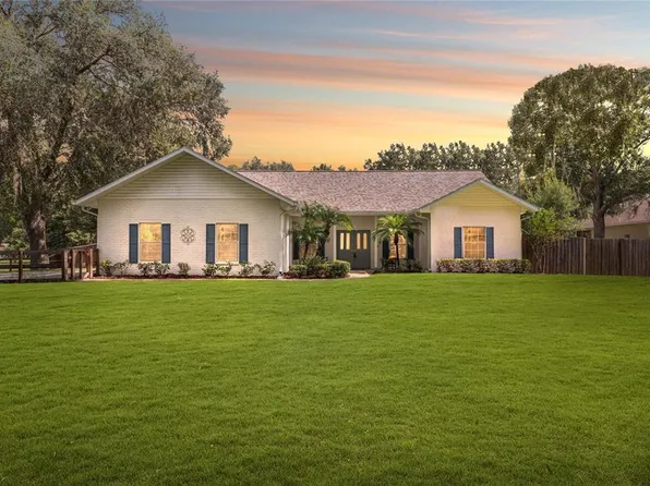 28453 Sonny Dr, Zephyrhills, FL 33544