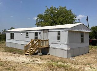 264 Debbie Ln, Mart, TX 76664