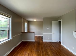 1636 Alexandria Dr #4, Lexington, KY 40504