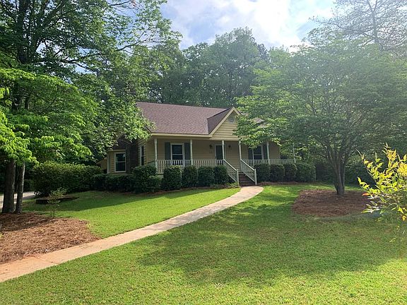 2nd image of 118 Beech Run Dr