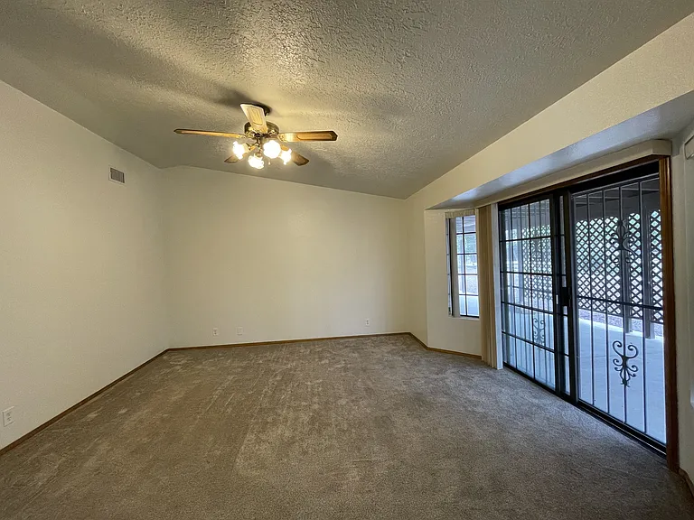 14625 Live Oak St — Photo 12