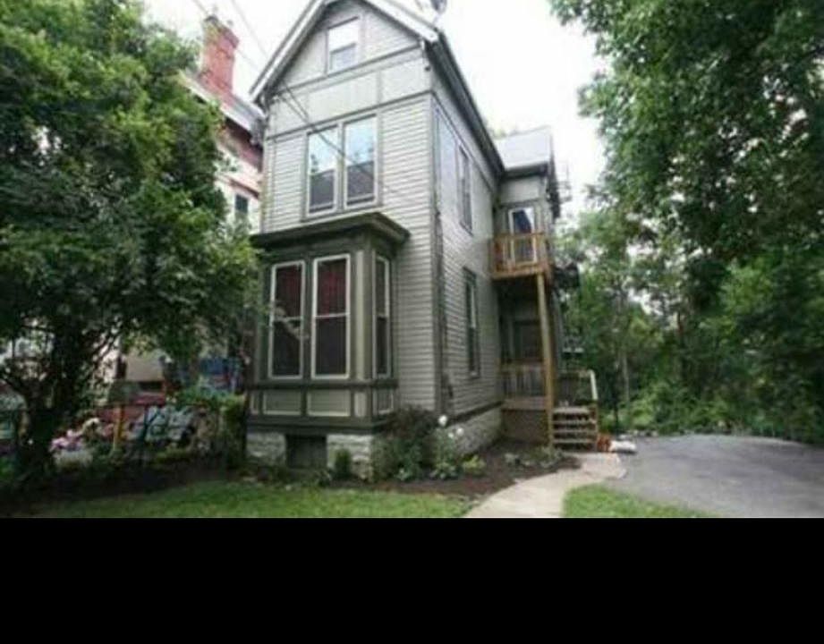 1st image of 2653 Bellevue Ave