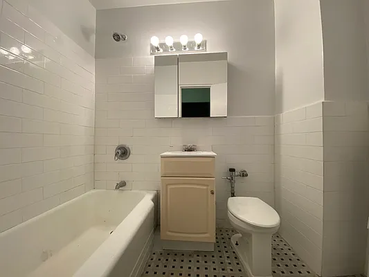 Rented by Compass | media 6