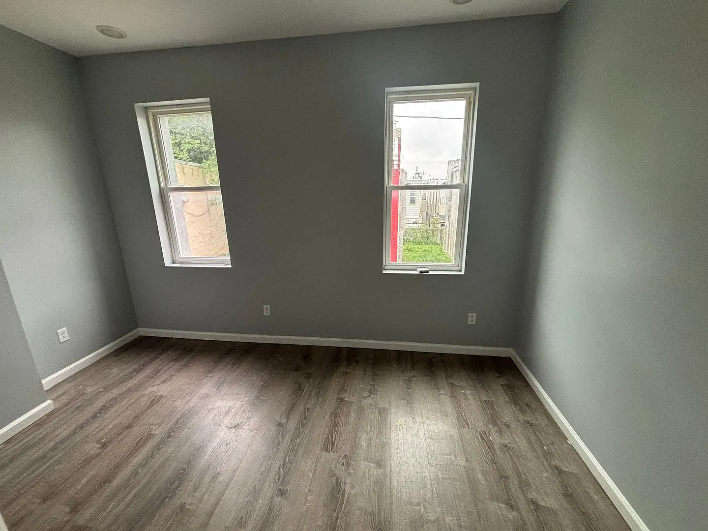 Extra Space, Extra Possibilities 3BR North Philadelphia Home. — Photo 4