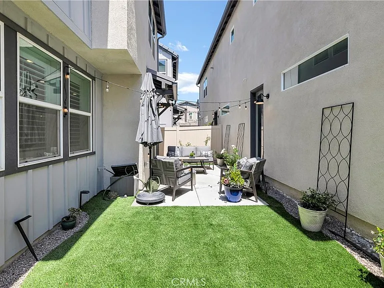 32613 Brunello Way — Photo 35