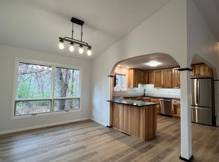 7789 Cherry Wood Ln, Verona, WI 53593