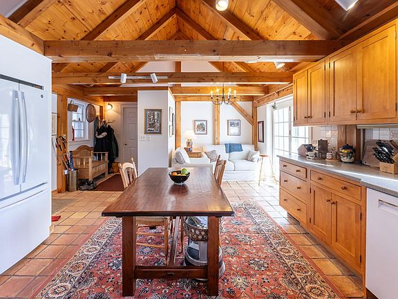 5th image of 710 Meadowland Farms Road