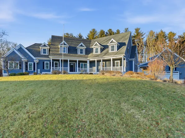 71 Regency Pl, North Andover, MA 01845