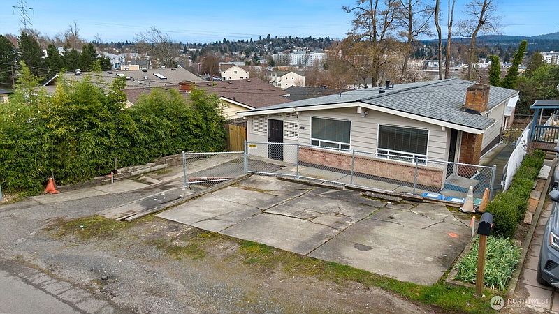 3rd image of 7226 33rd Avenue S
