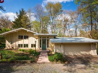 5741 Oakhill Rd, Gibsonia, PA 15044