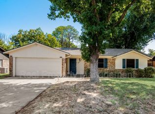 2207 Spanish Trl, Arlington, TX 76013