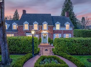 2340 S Military Rd, Portland, OR 97219