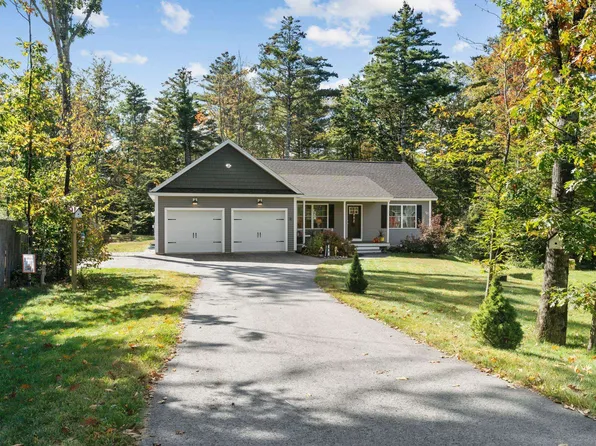 11 Fieldstone Drive, Deerfield, NH 03037