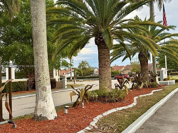 3rd image of 3858 SW 153rd Pl