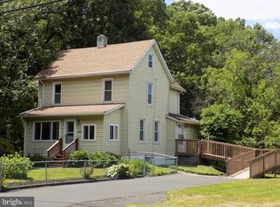 1616 Ridge Rd, Perkasie, PA 18944