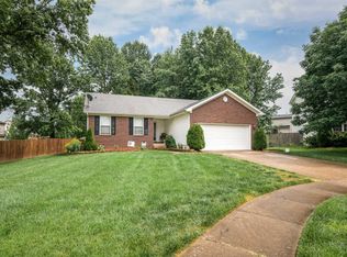 11104 Brook Bend Ct, Louisville, KY