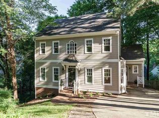 2516 Ashley Ct, Raleigh, NC 27607