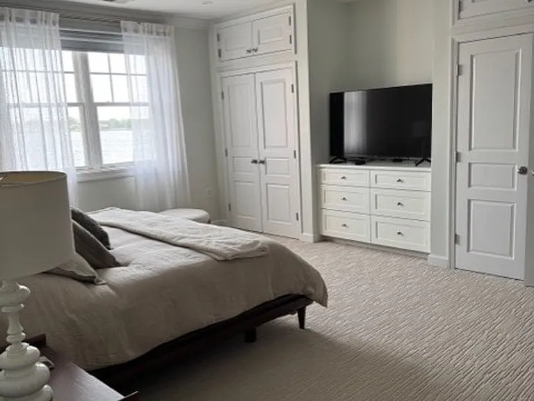 305 Brooke Ave #103 — Photo 12