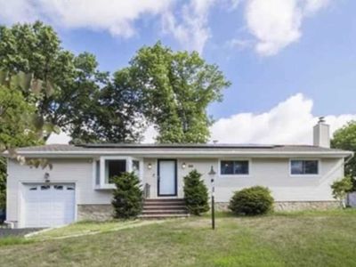 30 White Beeches Dr, Dumont, NJ, 07628
