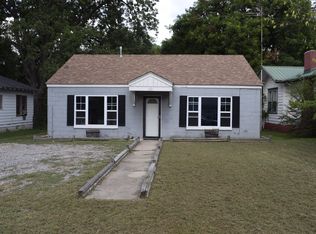 928 S Johnston St, Ada, OK 74820
