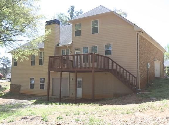 2nd image of 147 Nobility Ln