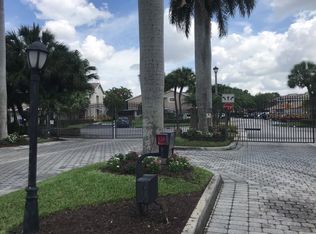 2013 Discovery Cir E, Deerfield Beach, FL 33442