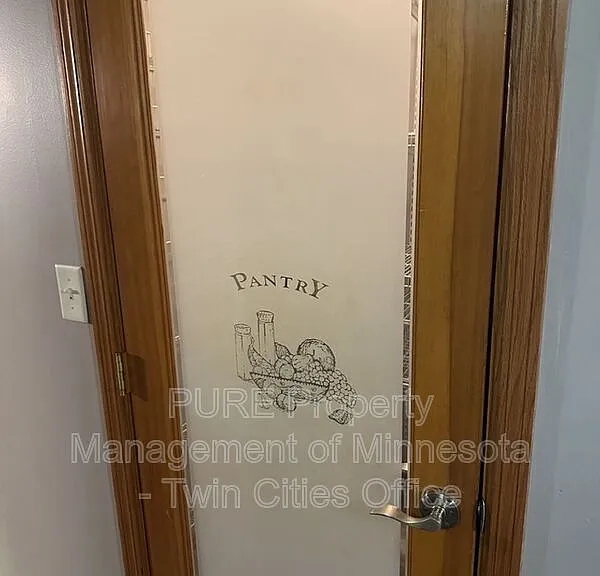 221 Grand Ave W #306 — Photo 11