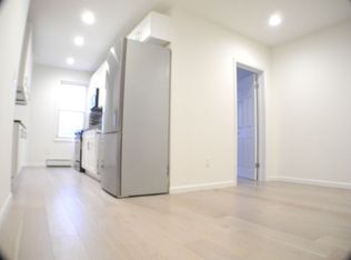 39-47 21st St APT 1, Long Island City, NY 11101